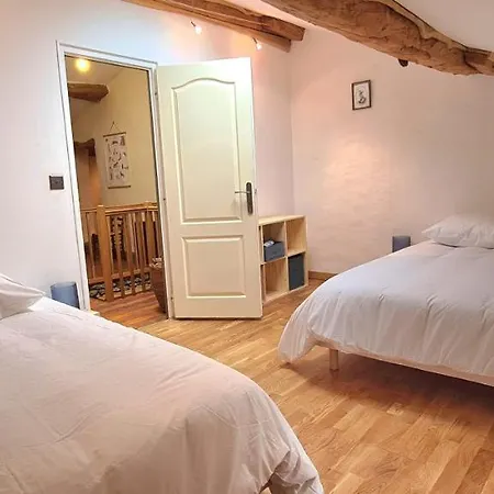 Le Terrier 250 M2 Grande Capacite 20 Couchages, 4500m2 De Terrain Holiday home