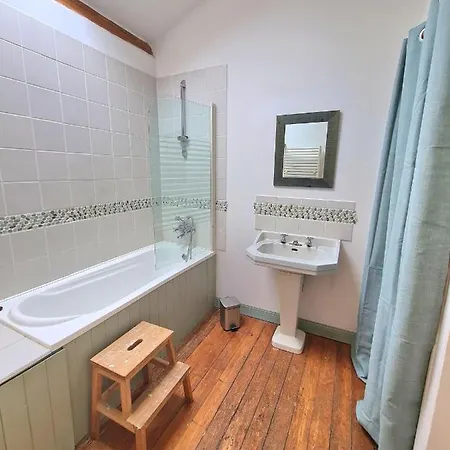 Holiday home Le Terrier 250 M2 Grande Capacite 20 Couchages, 4500m2 De Terrain *