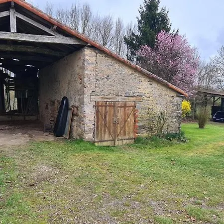 Le Terrier 250 M2 Grande Capacite 20 Couchages, 4500m2 De Terrain Holiday home