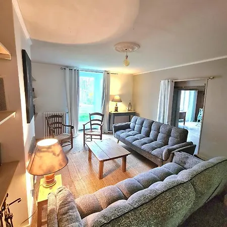 Holiday home Le Terrier 250 M2 Grande Capacite 20 Couchages, 4500m2 De Terrain