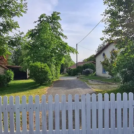 Le Terrier 250 M2 Grande Capacité 20 Couchages, 4500m2 De Terrain Casa vacanze