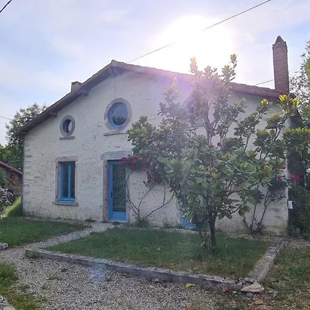 Le Terrier 250 M2 Grande Capacite 20 Couchages, 4500m2 De Terrain