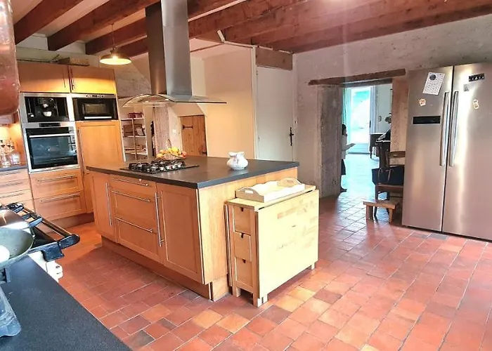 Le Terrier 250 M2 Grande Capacite 20 Couchages, 4500m2 De Terrain * Saint-Pierre-du-Chemin