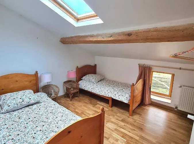 Le Terrier 250 M2 Grande Capacite 20 Couchages, 4500m2 De Terrain بيت للعطل Saint-Pierre-du-Chemin