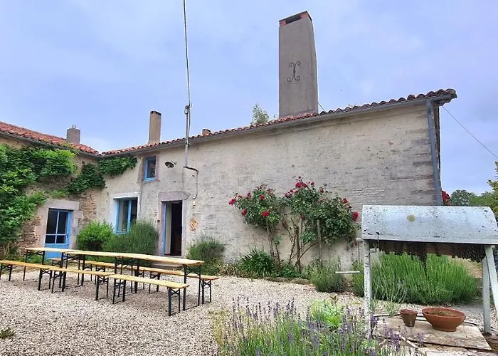 بيت للعطل Le Terrier 250 M2 Grande Capacite 20 Couchages, 4500m2 De Terrain Saint-Pierre-du-Chemin